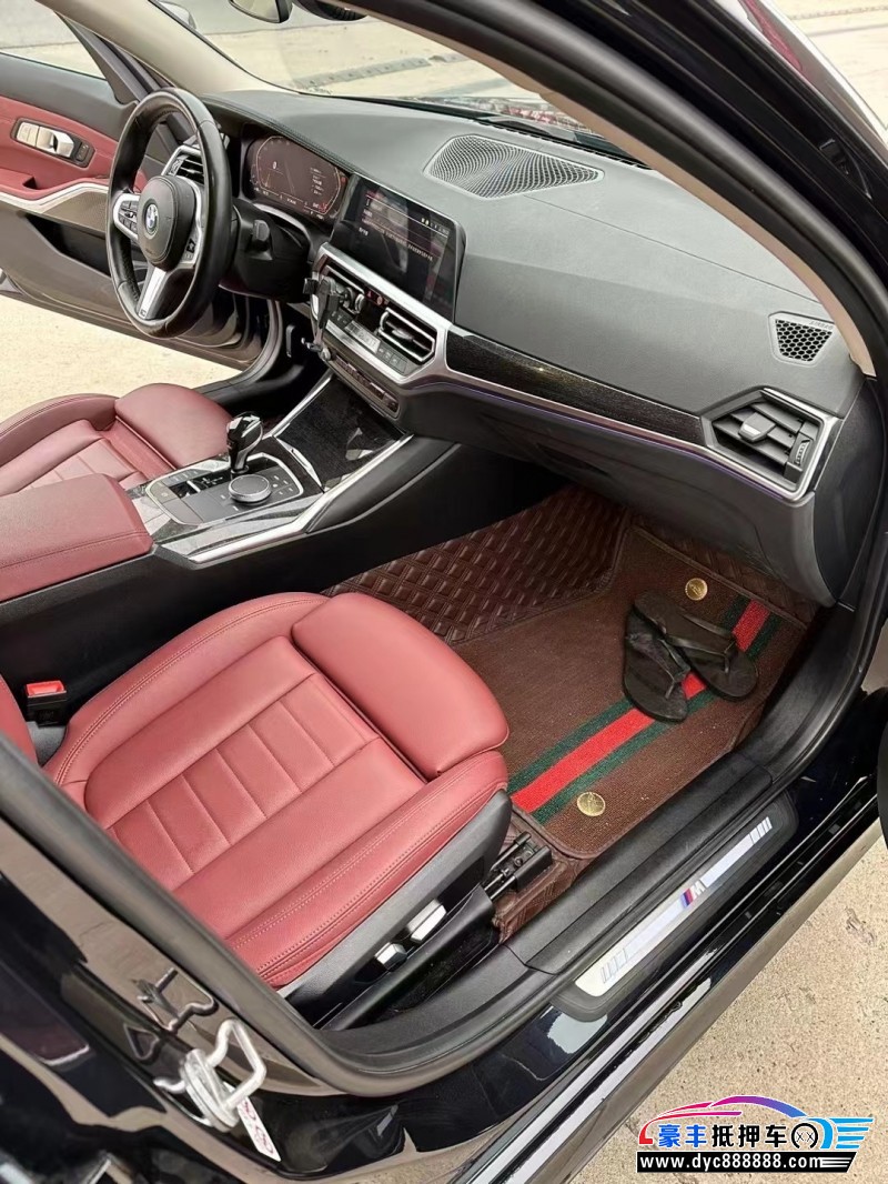 21年宝马3系轿车抵押车出售