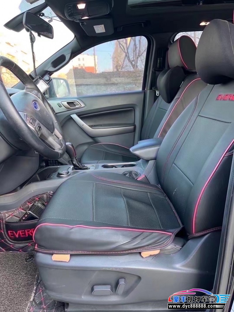 18年福特撼路者SUV抵押车出售