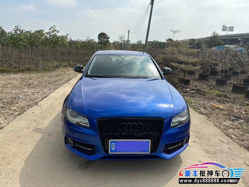 12年奥迪A4轿车抵押车出售