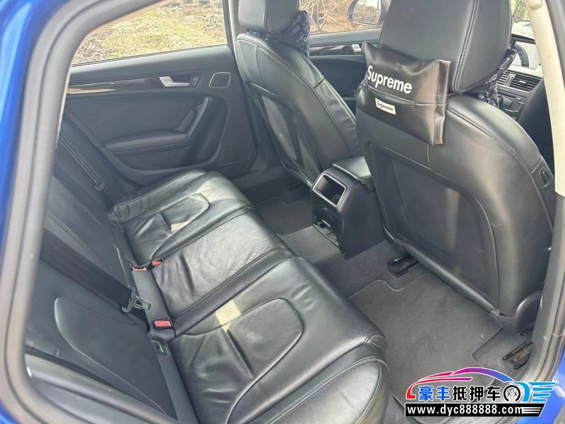 12年奥迪A4轿车抵押车出售