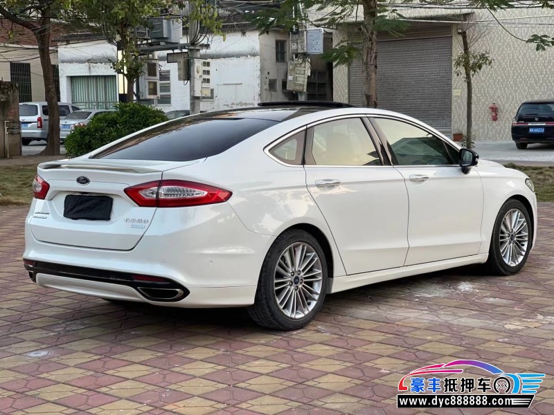 13年福特蒙迪欧轿车抵押车出售