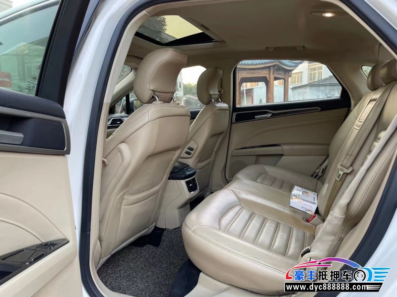 13年福特蒙迪欧轿车抵押车出售