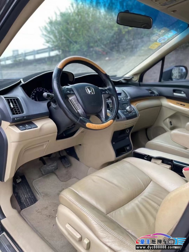 10年本田奥德赛轿车抵押车出售