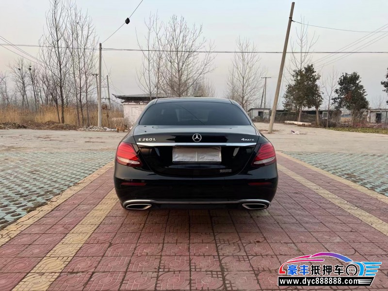 20年奔驰E轿车抵押车出售