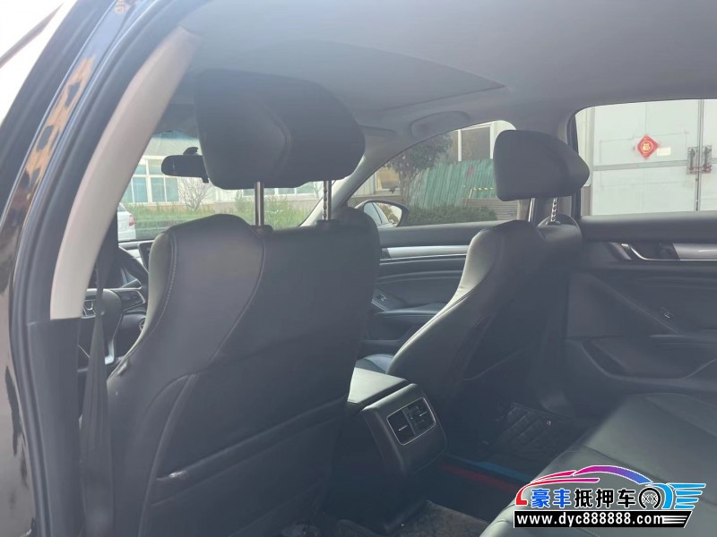 21年本田雅阁轿车抵押车出售