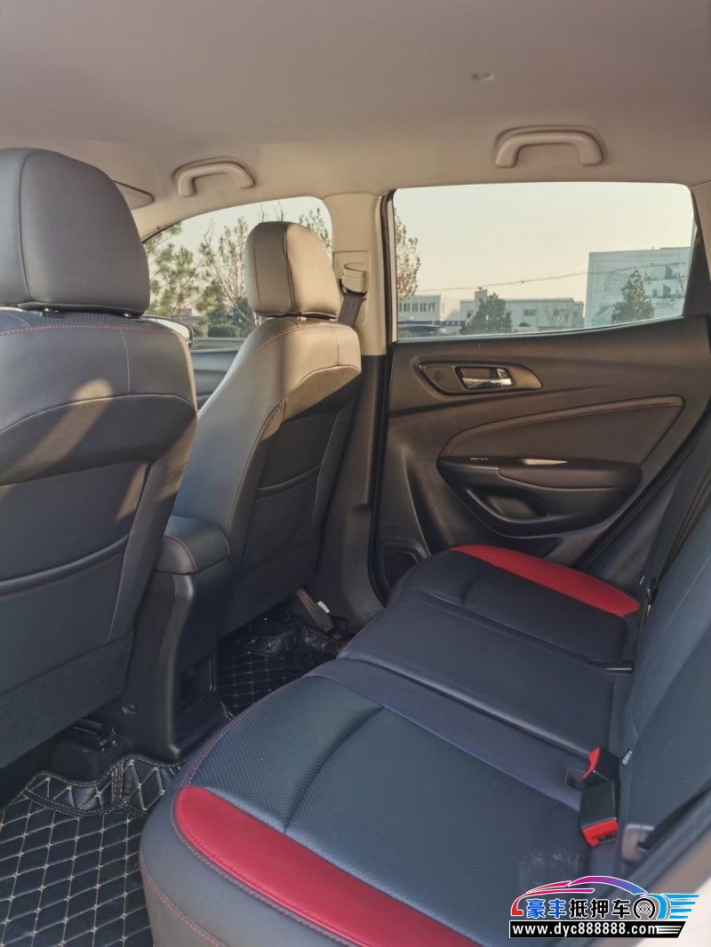 18年长安长安CS15轿车抵押车出售