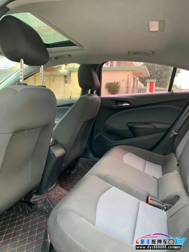 18年雪佛兰科鲁兹轿车抵押车出售