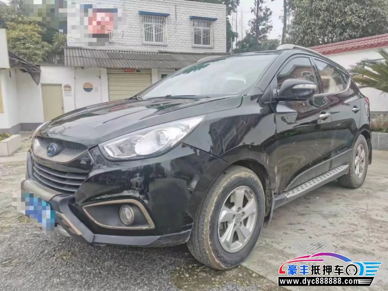 11年现代ix35轿车抵押车出售