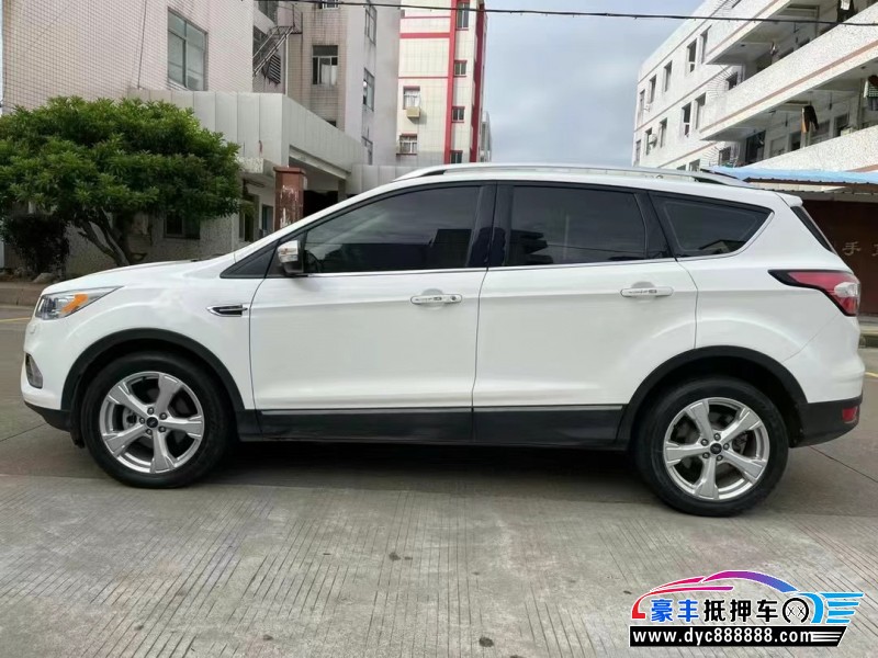 19年福特翼虎轿车抵押车出售