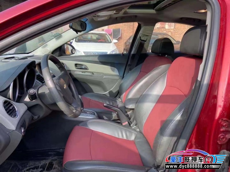 15年雪佛兰科鲁兹轿车抵押车出售