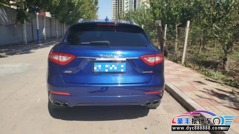 17年玛莎拉蒂莱万特轿车抵押车出售