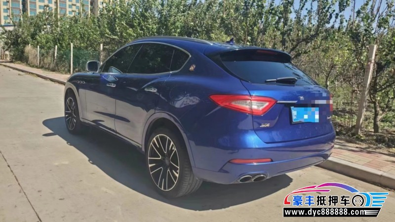 17年玛莎拉蒂莱万特轿车抵押车出售