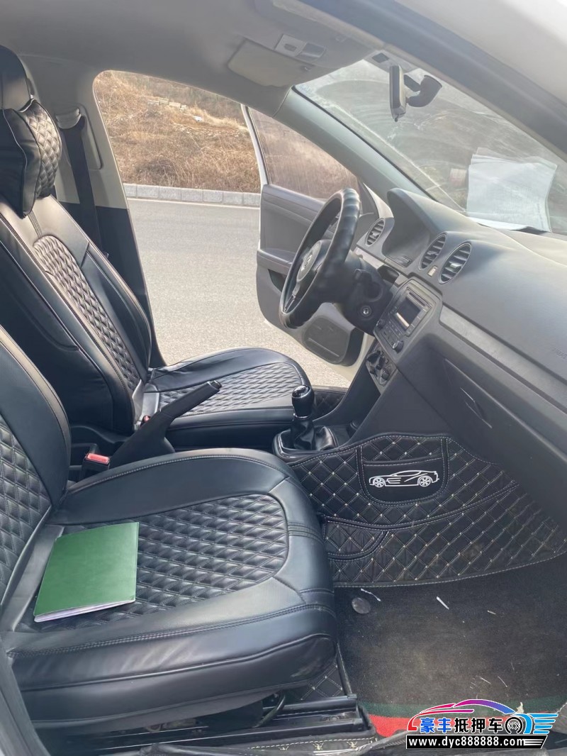 16年大众捷达轿车抵押车出售