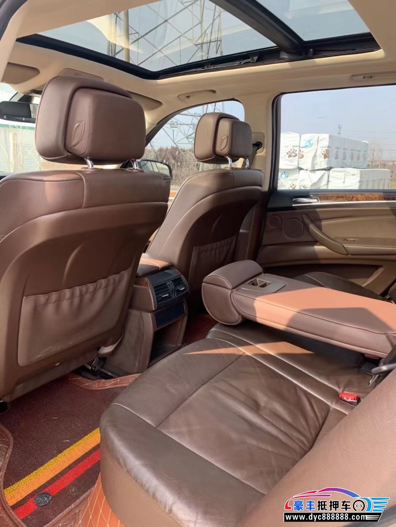 13年宝马X5SUV抵押车出售