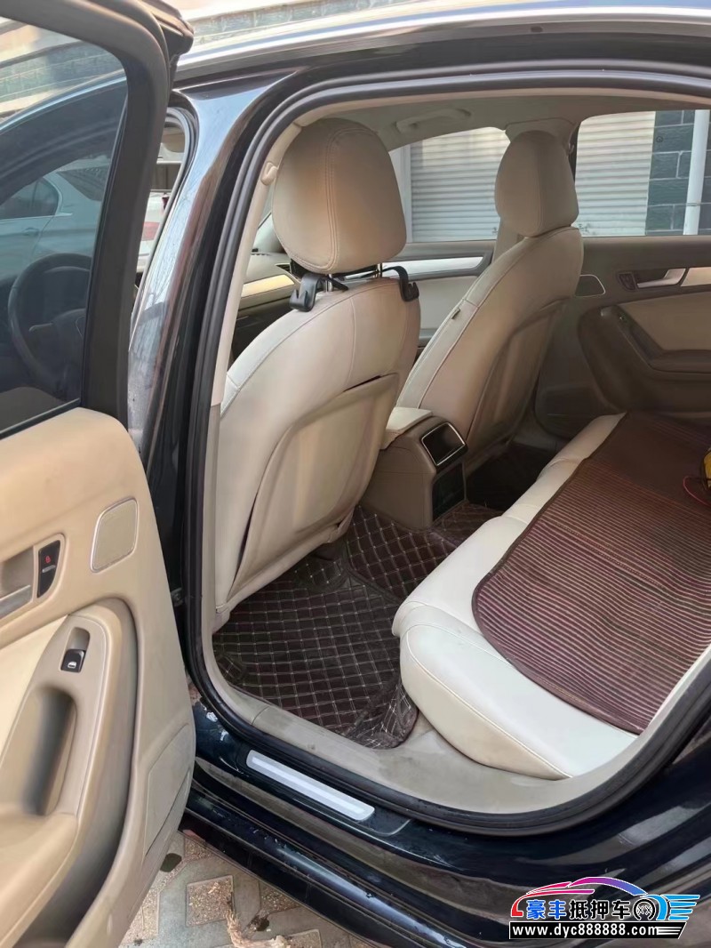 10年奥迪A4轿车抵押车出售