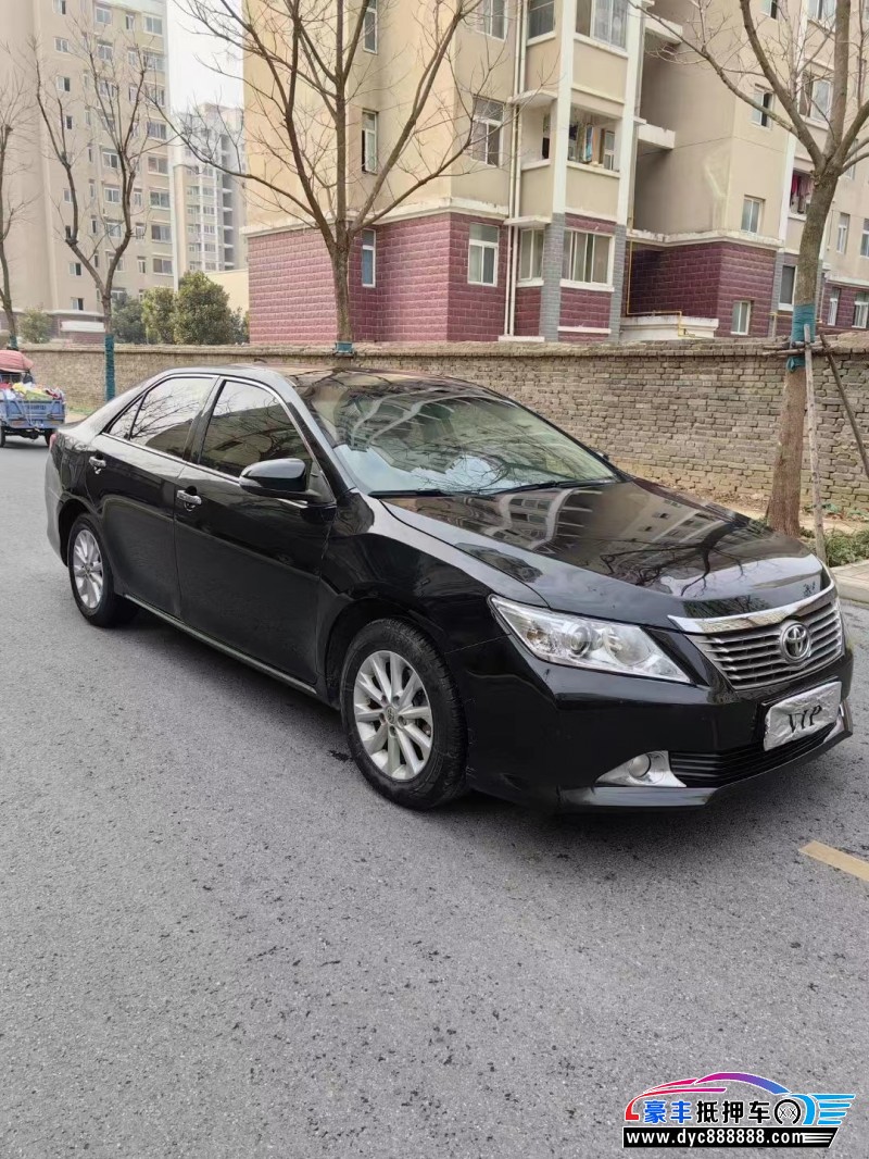 13年丰田凯美瑞轿车抵押车出售