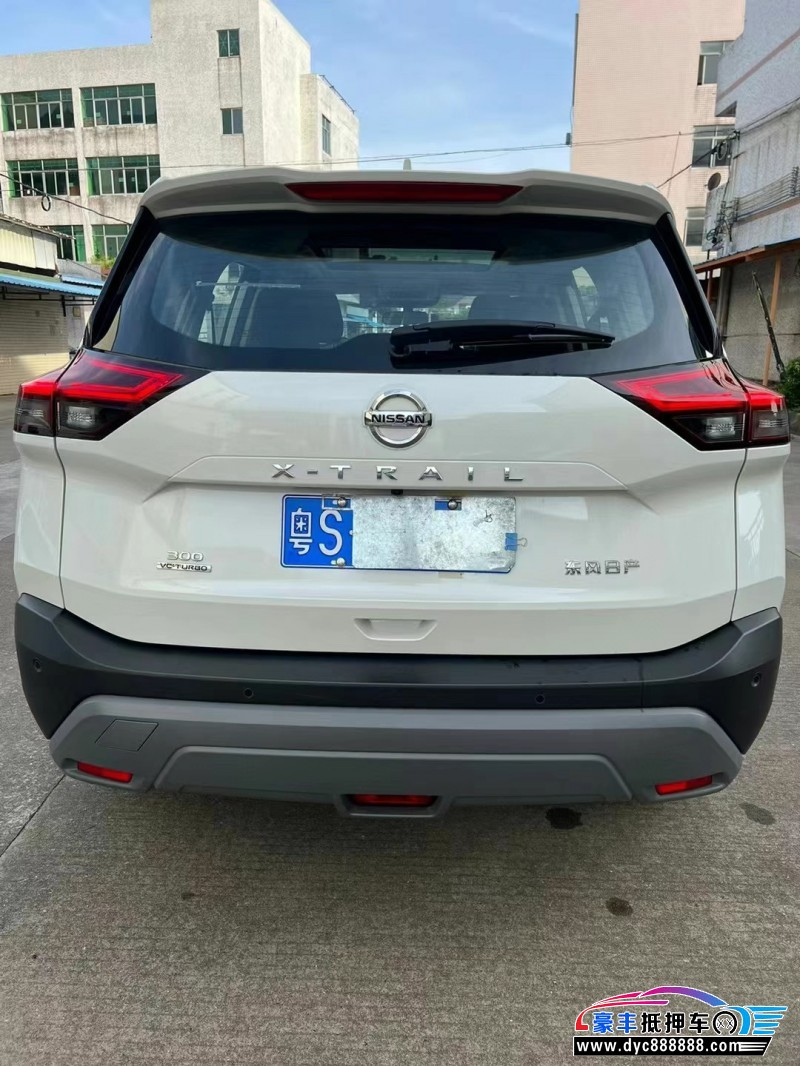 22年日产奇骏轿车抵押车出售