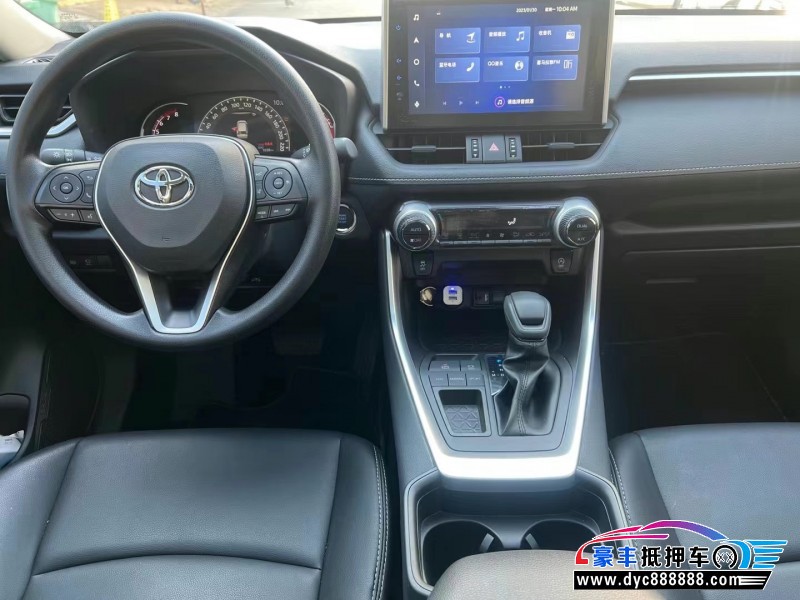 22年丰田RAV4轿车抵押车出售