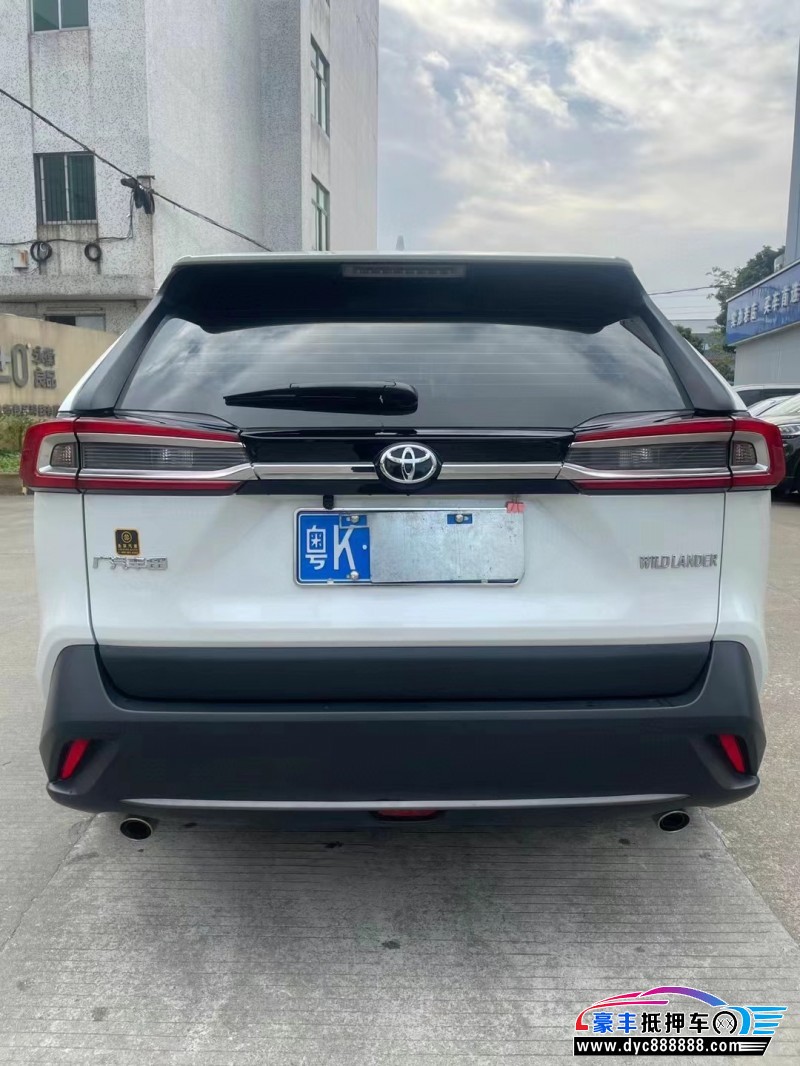 22年丰田威兰达轿车抵押车出售