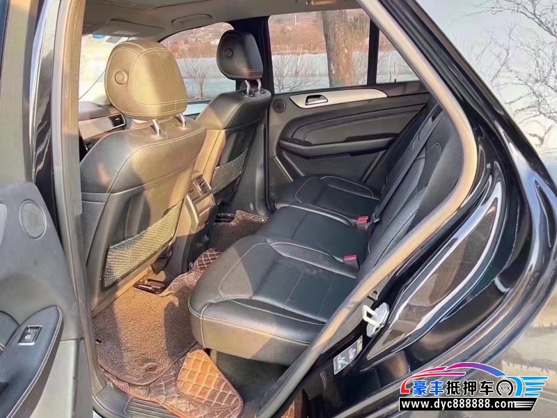 15年奔驰MLSUV抵押车出售