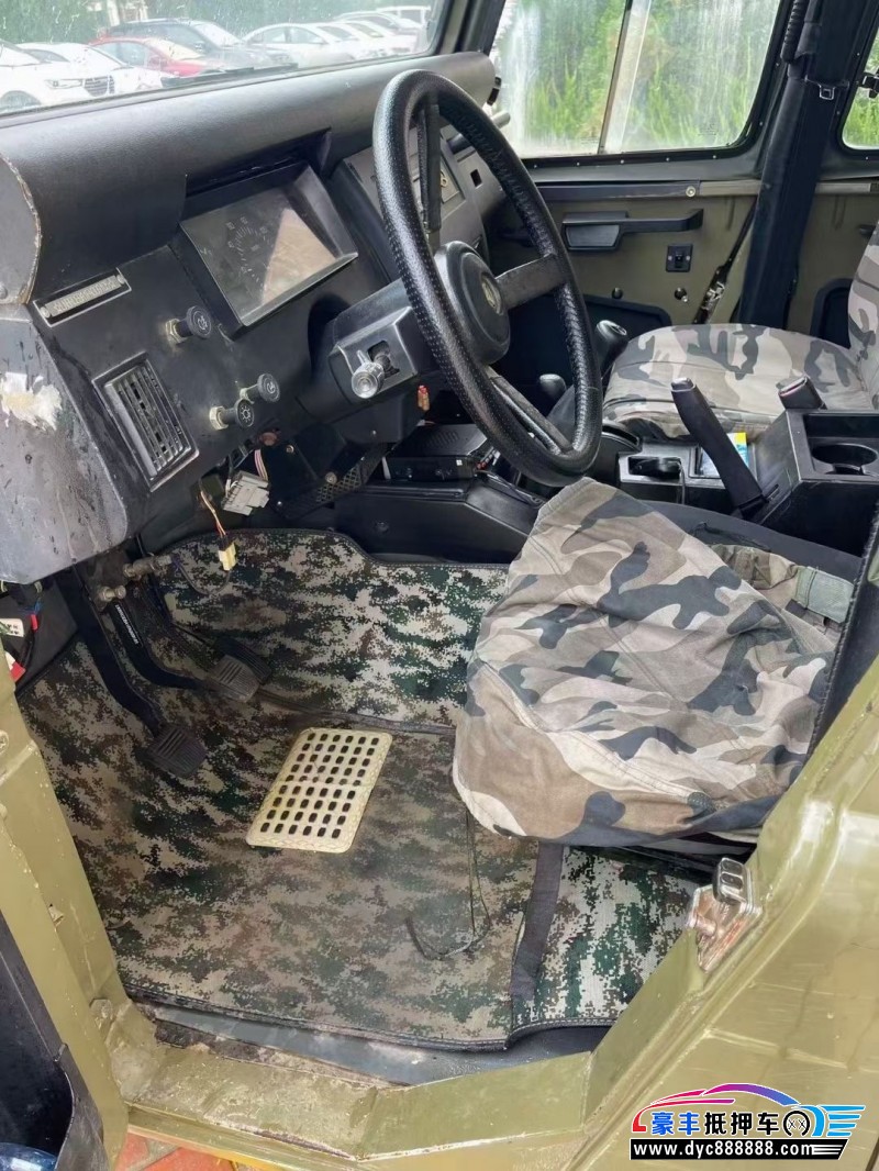 15年北汽制造BJ 212轿车抵押车出售