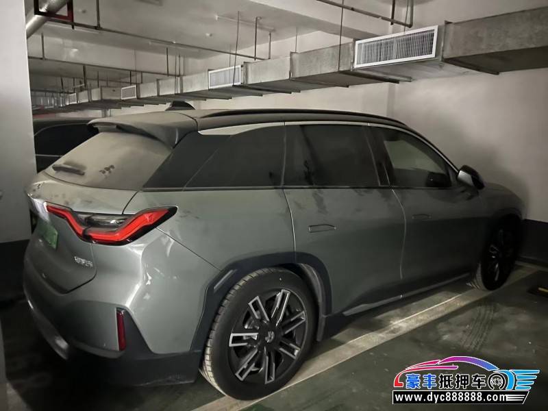 21年蔚来ES6轿车抵押车出售