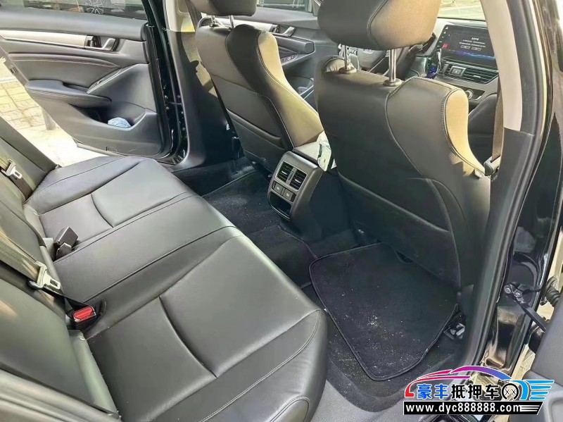 22年本田雅阁轿车抵押车出售