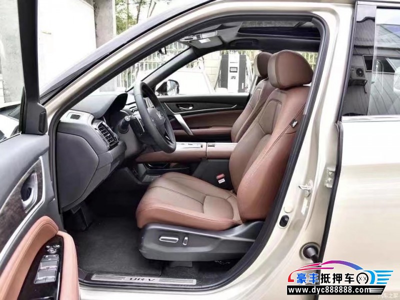 21年本田UR-V轿车抵押车出售