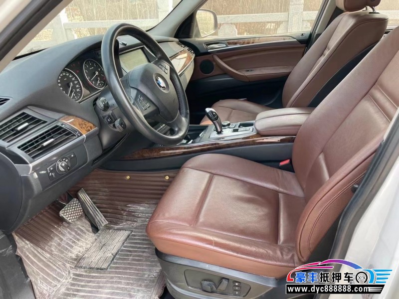 13年宝马X5SUV抵押车出售