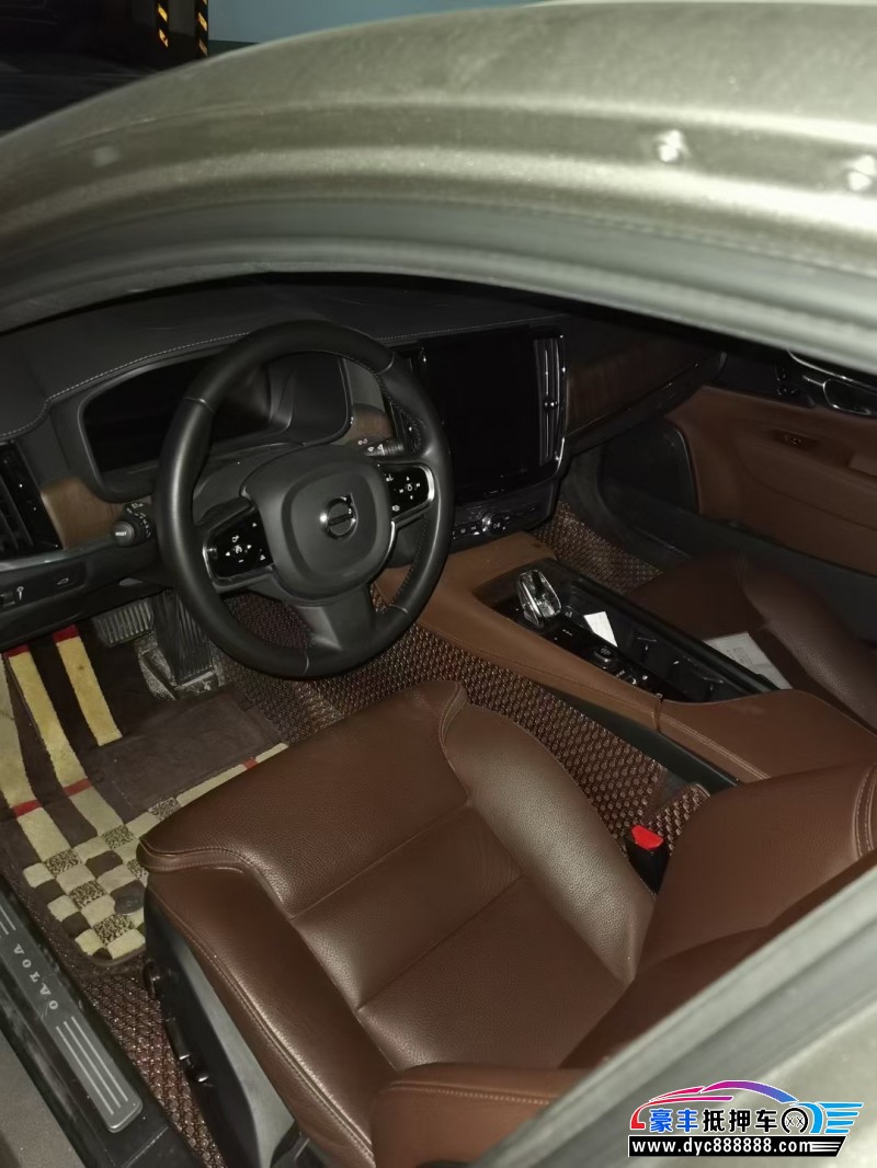 20年沃尔沃S90轿车抵押车出售