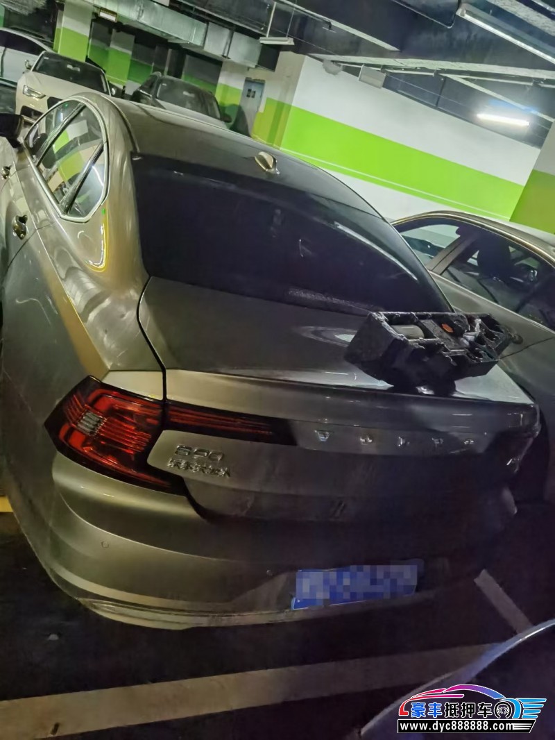 20年沃尔沃S90轿车抵押车出售