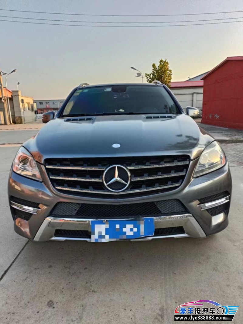 12年奔驰ML轿车抵押车出售