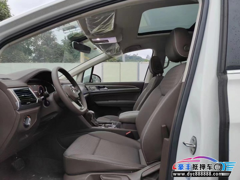 22年大众威然轿车抵押车出售