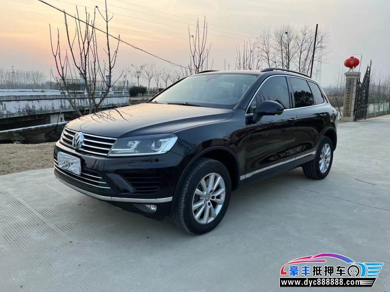 16年大众途锐轿车抵押车出售