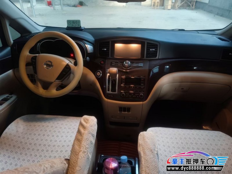 17年日产贵士轿车抵押车出售