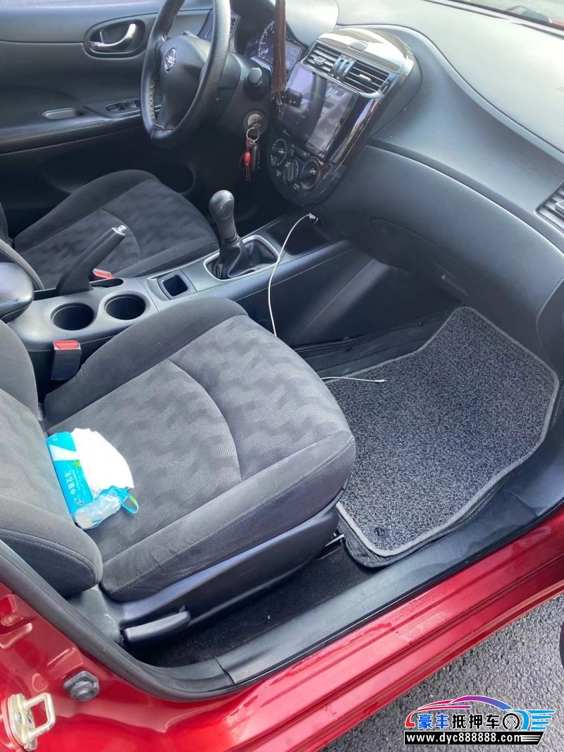 15年日产骐达SUV抵押车出售