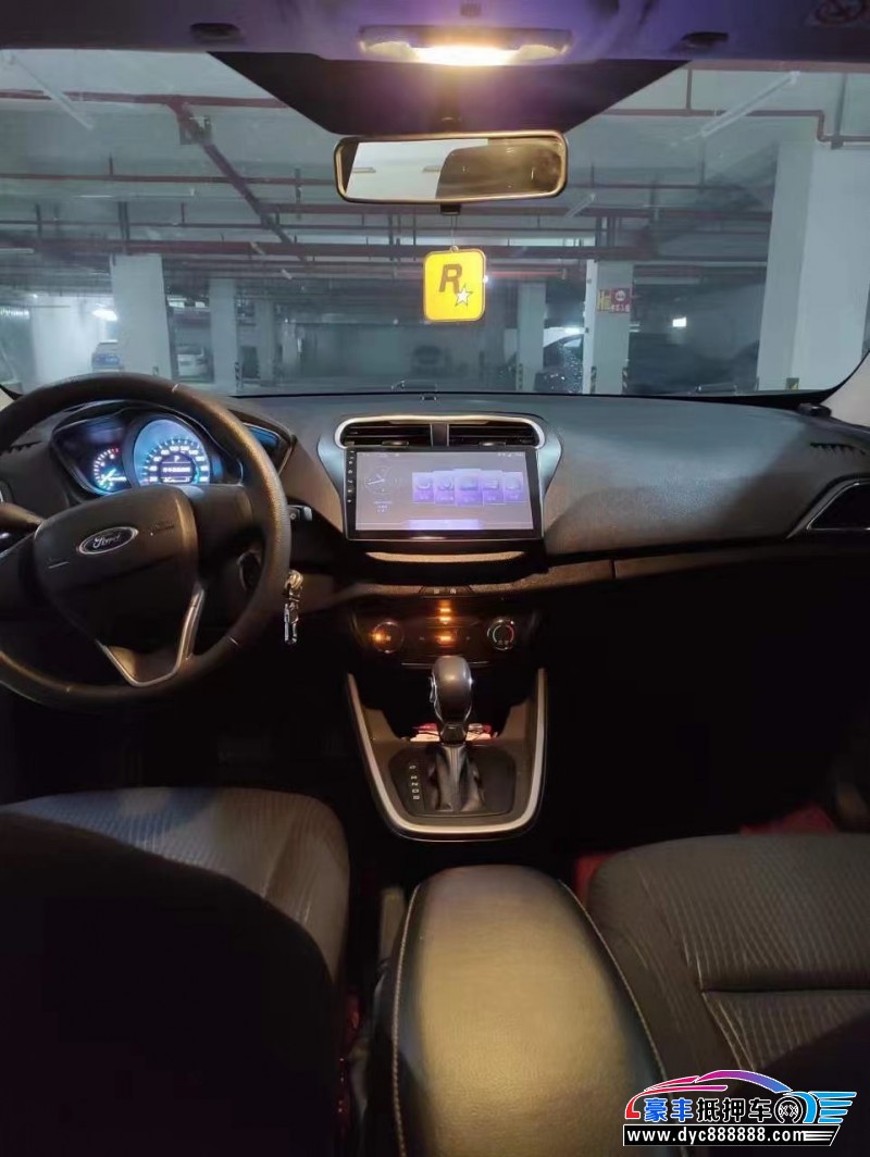 19年福特福睿斯轿车抵押车出售