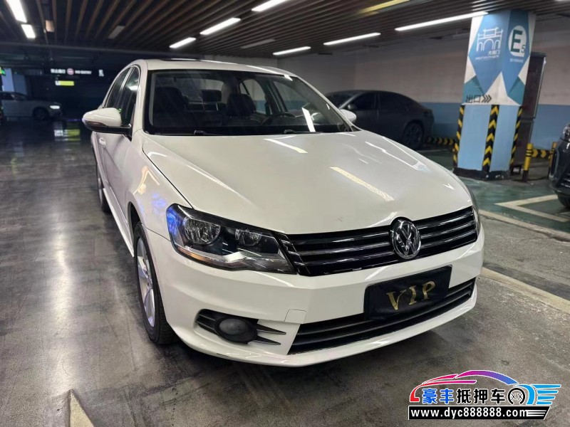 15年大众宝来轿车抵押车出售