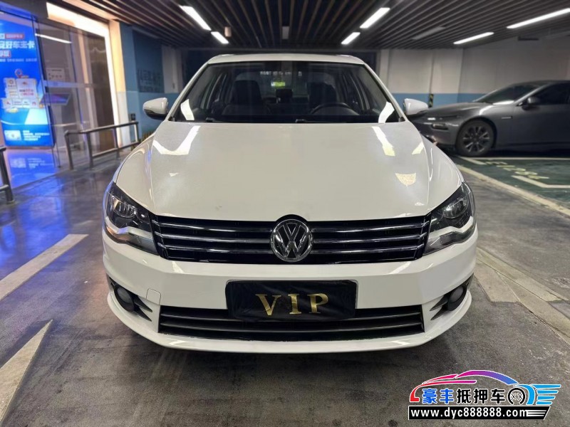 15年大众宝来轿车抵押车出售