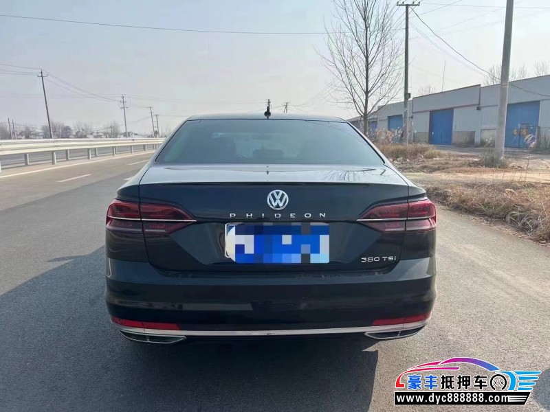 18年大众辉昂轿车抵押车出售