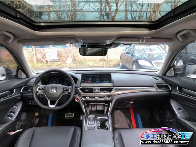 22年本田雅阁轿车抵押车出售