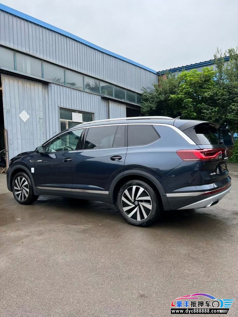 22年大众揽镜轿车抵押车出售