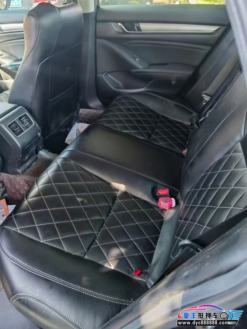 20年本田雅阁轿车抵押车出售