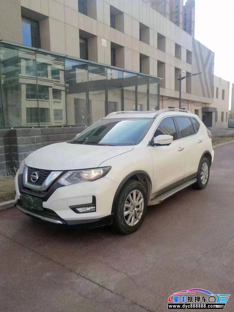 18年日产奇骏轿车抵押车出售