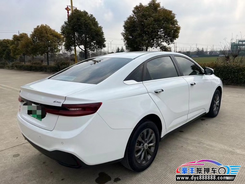 21年吉利几何轿车抵押车出售