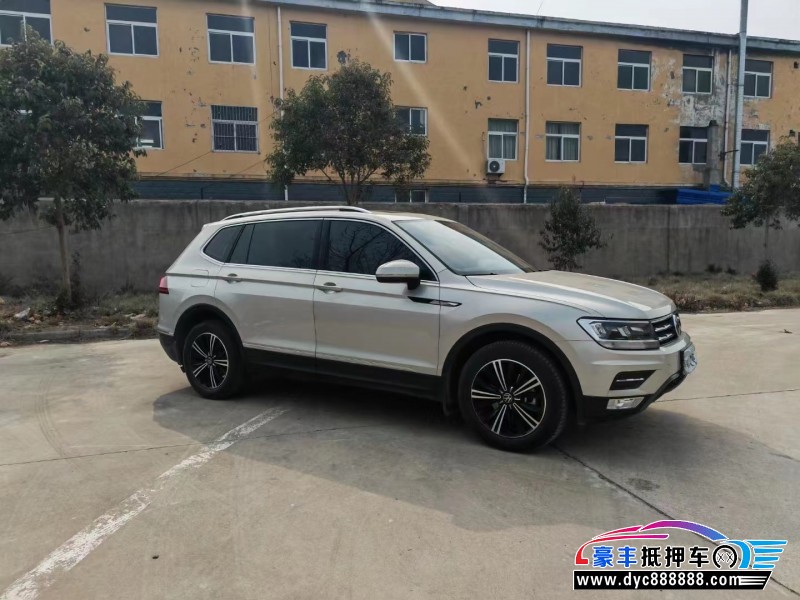 21年大众途观轿车抵押车出售