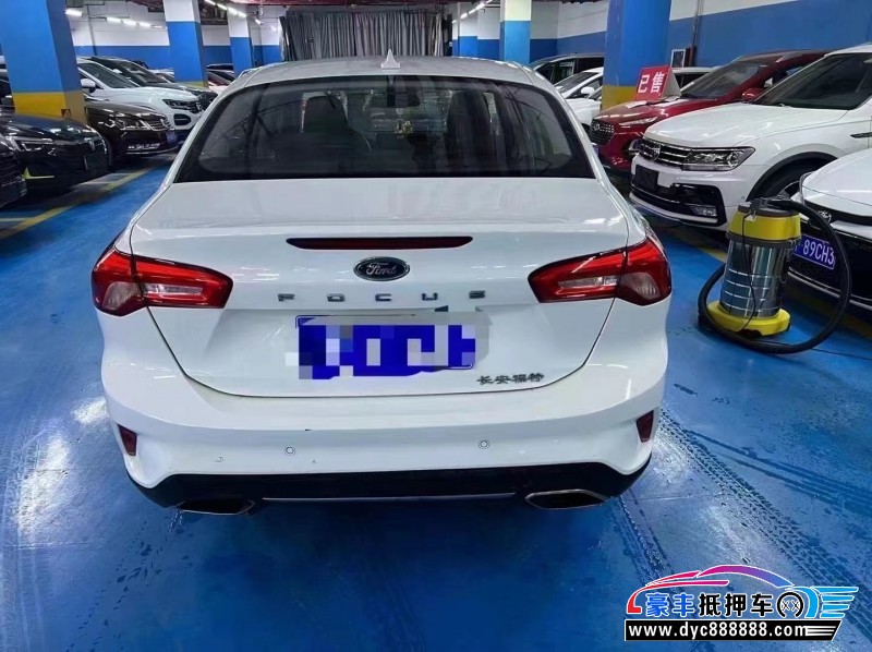21年福特福克斯轿车抵押车出售