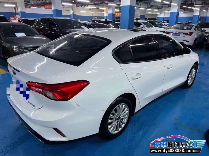 21年福特福克斯轿车抵押车出售