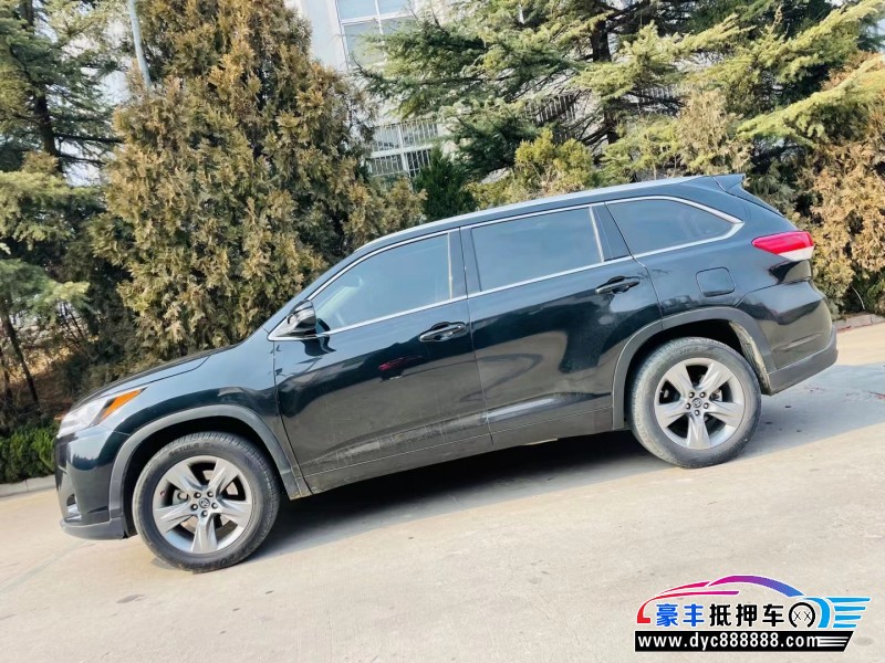 20年丰田汉兰达轿车抵押车出售