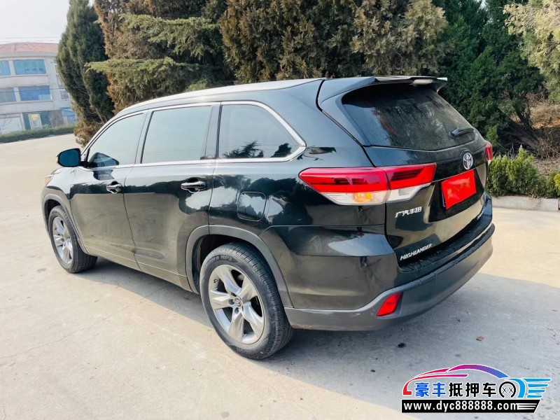 20年丰田汉兰达轿车抵押车出售